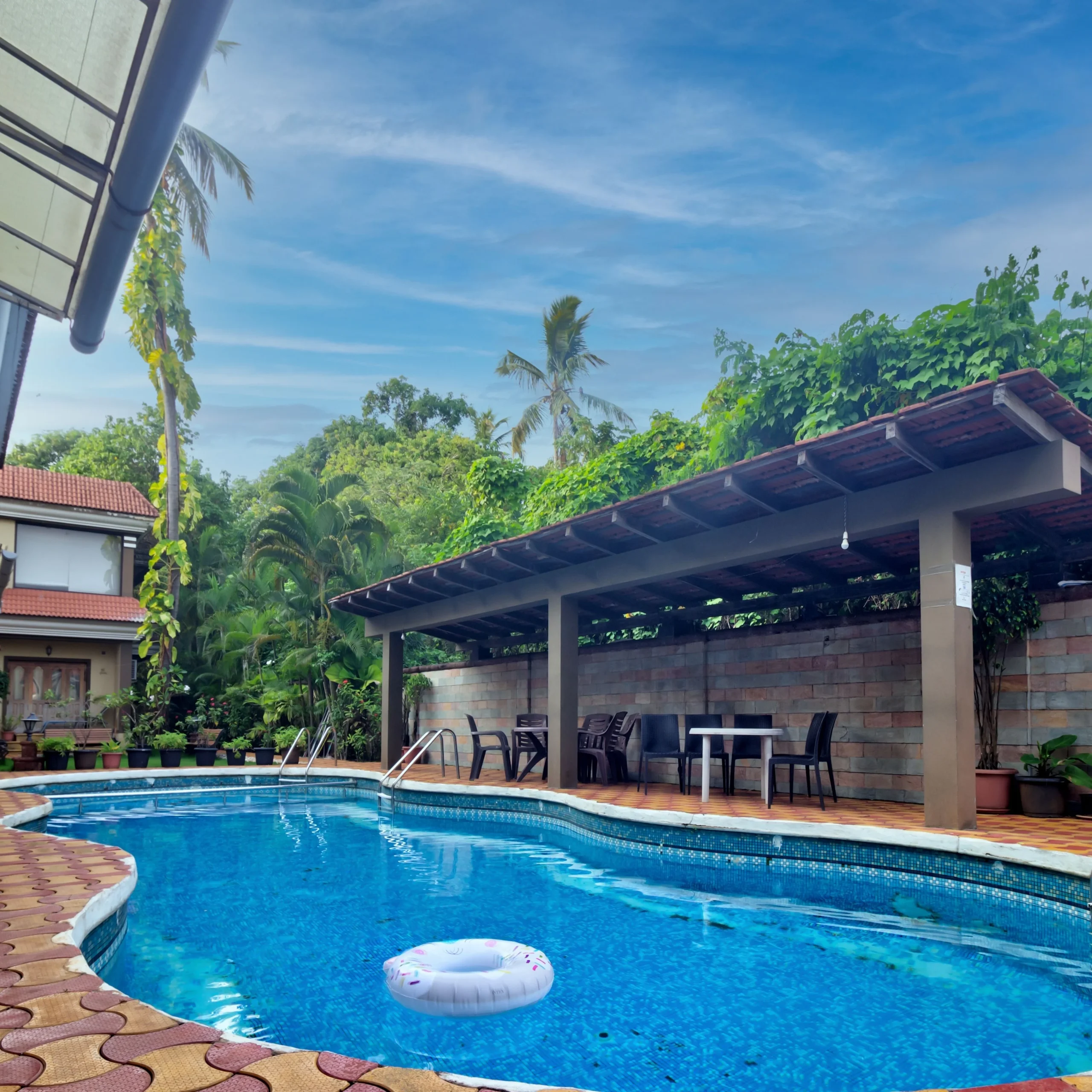 3 bhk Villa with Private Pool